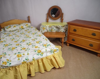 Vintage Doll Furniture - Keystone Bedroom Set - Bed, Dresser, Vanity and Bench - Play Scale