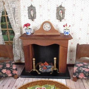 Vintage Wooden Dollhouse Furniture - &quot;White House&quot; Mantel Clock - 1:12 Scale