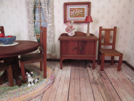 white house dollhouse