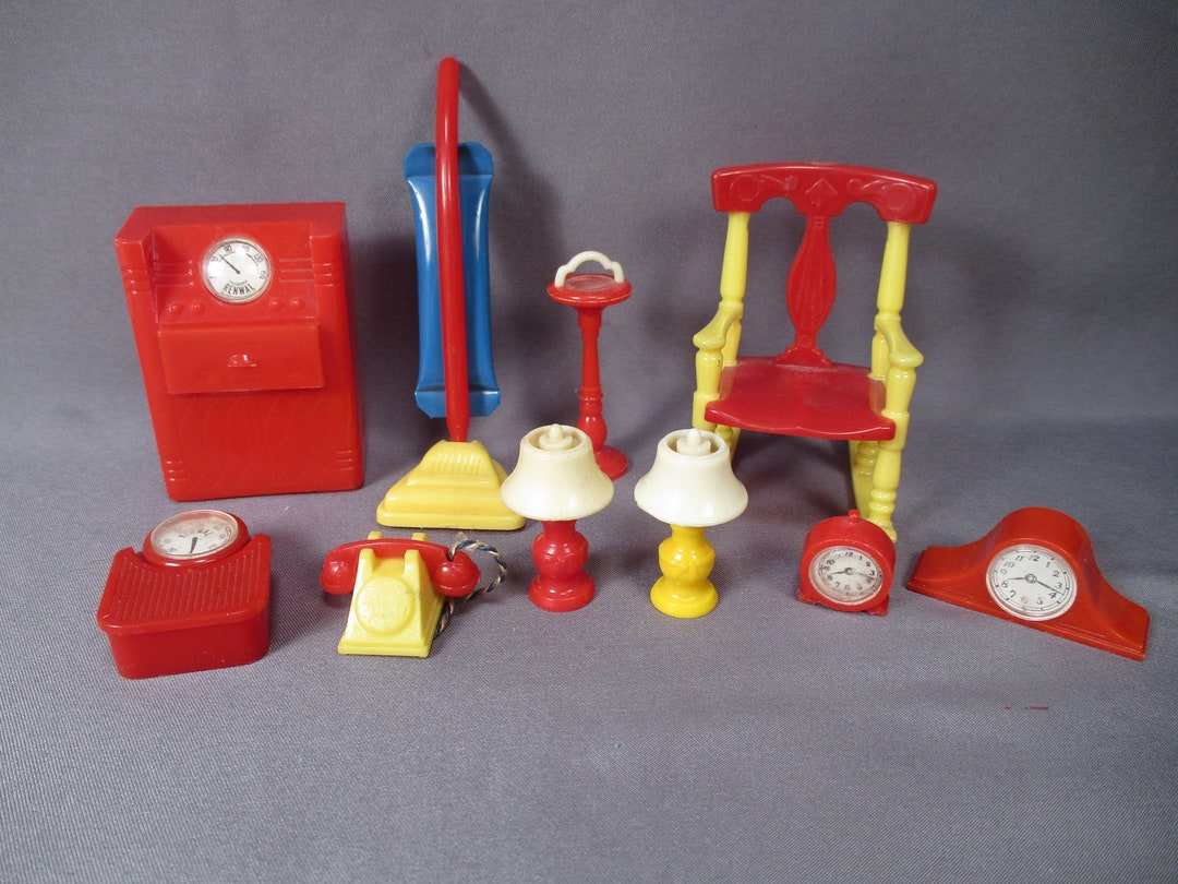 Vintage Dollhouse Furniture Plastic RENWAL Accessories in 3/4 Scale 10