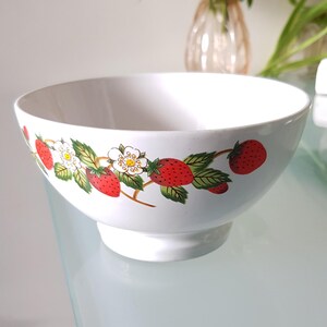 Bol céramique décoré motif fraises, Bol décoratif pour la cuisine, Cadeau Fête des Mères, Cadeau d&#39;anniversaire