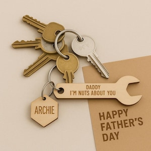 Personalised Daddy Nuts and Bolts Keychain | Engraved Spanner with Kids’ Names | Father’s Day Gift | Gift for Grandpa | Up to 8 Bolts