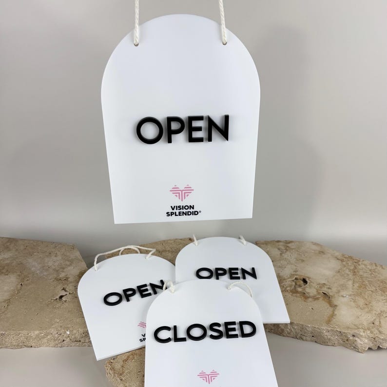 Splendid Sign Mini Branded Double Sided Open and Closed Sign | 20cm Hanging Acrylic ...