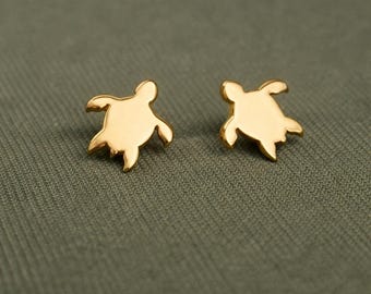 Turtle Stud Earrings 925 Sterling Silver, Gold Turtle Earrings, Minimal Animal Studs, Tiny Sea Turtle Earrings, Nature Inspired Jewelry