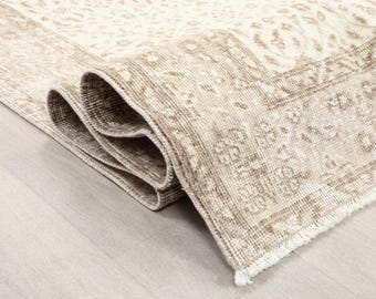 Alfombra Oushak floral vintage de 5x8: alfombra de lana turca anudada a mano