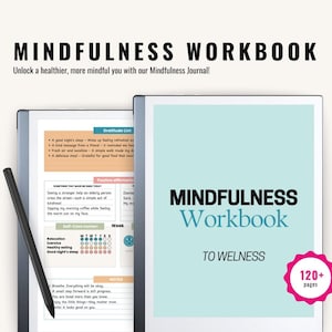 Puede incluir: Un cuaderno de trabajo de mindfulness azul y blanco con el título "MINDFULNESS Workbook TO WELNESS" y un círculo rosa con el texto "120+ páginas". El cuaderno está abierto en una página con una lista de gratitud, afirmaciones positivas y una esquina de autocuidado.