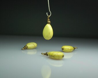 Bead Charms/Dangles Yellow Stone Set of Four Y23