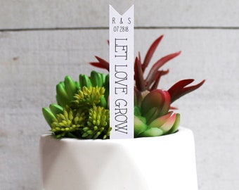 Let Love Grow Succulent Tag | Succulent Stakes | Wedding Favors | Bridal Shower Favor | Plant Stakes | Succulent Favor | Favor Tags (S002)