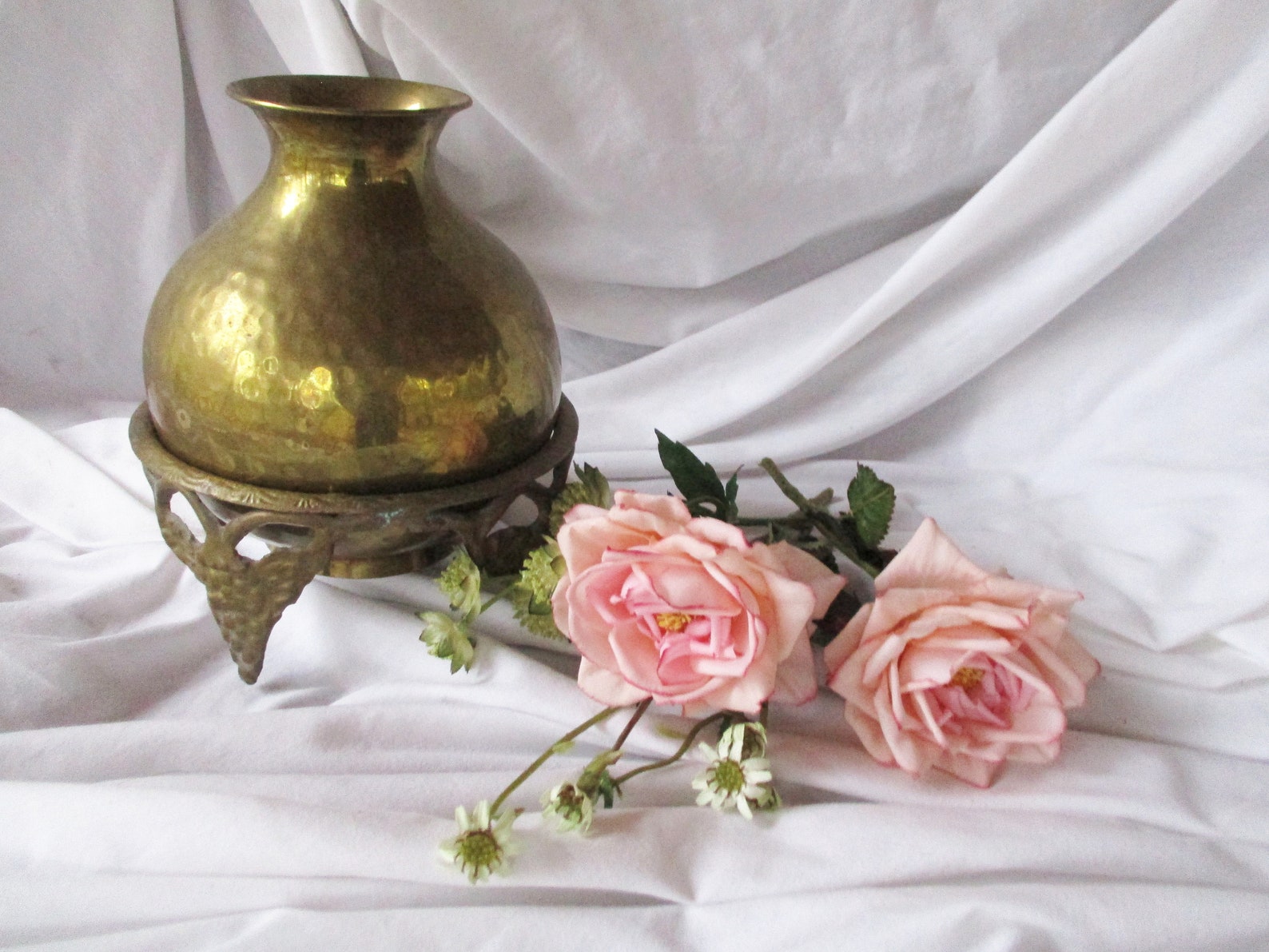 Vintage Brass Hammered Vase With Brass Stand Vintage Brass Etsy