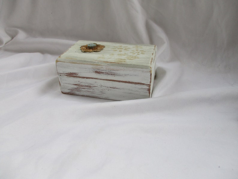 Cedar Upcycled Trinket Ring Gifting Box Distressed Cedar Box Old New Hand Painted Distressed Keepsake Box Stamped Medallion Box image 10