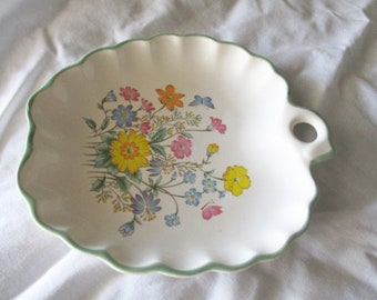 Vintage Japanese Porcelain Apple Designed Spring Garden Scalloped Trinket Dish Vintage Gifting Home and Living Floral Apple Dish Tray