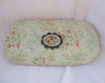 Vintage Longaberger Padded Pillow Brooch Stand and Brooch Made in USA 2003 Mother's Day Vintage Collection Set Home and Living Gifting Set