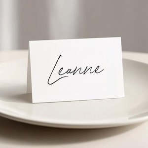 Cartões de lugar minimalistas, cartões de nome minimalistas para chá de bebê, cartões de nome minimalistas para impressão, cartões de mesa com modelo digital, gênero neutro