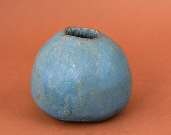 Rustic Blue Spherical Ceramic Vase - Handmade High-Fired Bud Vase for Flowers