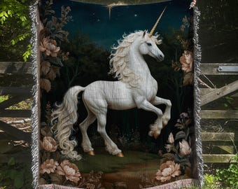 Medieval Unicorn Tapestry Blanket: Vintage Floral Throw