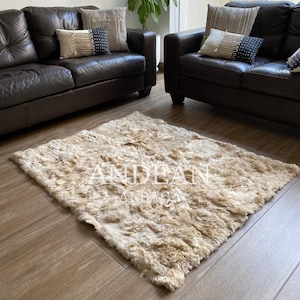 Alpaca Fur Rug 100% Natural – Soft Fluffy Rug, Luxurious Handmade Accent, Cozy Alpaca Decor, Plush Rug for Bedroom or Living Room