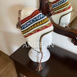 Peruvian Chullo with Alpaca Wool Lining – Andean Earflap Hat, Hand-Knitted Winter Beanie, Warm and Soft, Unisex Gift