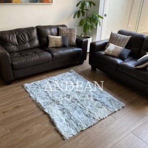 Alpaca Fur Rug 100% Natural – Soft Fluffy Rug, Luxurious Handmade Accent, Cozy Alpaca Decor, Plush Rug for Bedroom or Living Room