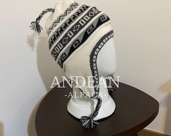 Peruvian Chullo with Alpaca Wool Lining – Andean Earflap Hat, Hand-Knitted Winter Beanie, Warm and Soft, Unisex Gift