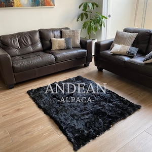 Alpaca Fur Rug 100% Natural – Soft Fluffy Rug, Luxurious Handmade Accent, Cozy Alpaca Decor, Plush Rug for Bedroom or Living Room