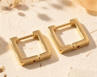 Pendientes de aro cuadrados dorados – Aros minimalistas geométricos, joyería moderna y delicada, regalo perfecto para ella.