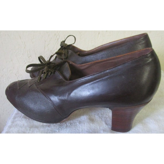 1930s Vintage Women's Brown Leather Oxford Pump T… - image 5