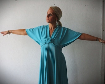 Vintage Flutter Sleeve Dress Size 9/10 Aqua Blue Pleated Skirt 1970's-80's