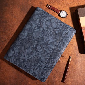 Leather Portfolio for Women, A4 Journal Cover, Embossed PU Leather Padfolio for 13&quot; MacBook, Company Gift for Her/Mom