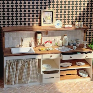 Miniature Farmhouse Kitchen Sink – 1:6 Scale Rustic Dollhouse Counter with Sink and Storage for Blythe, Pullip, Diorama Display