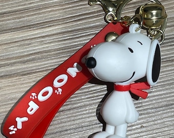 classic character &quot;SNOOPY&quot; 3D Keychain Keyring pendant Brand New Gift