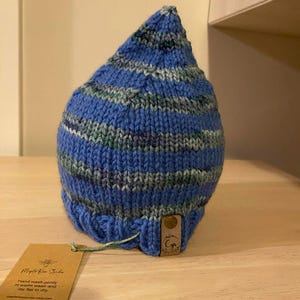 Gorro de gnomo de lana tejido a mano para bebé: suave gorro de lana de las Tierras Altas, talla 3-6 meses