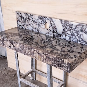 Hand Carved Calacatta Viola Marble Sink: Grooved Front Washbasin