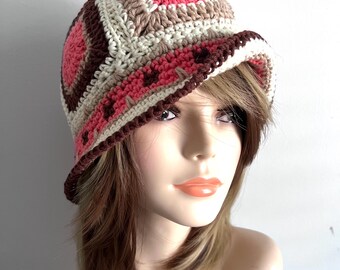 The Kandinsky Sun Hat - Summertime Bucket Hat for Beach, Shopping, Sports