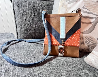 Boho-Rustic Crossbody Bag – Faux Leather Denim Floral Lined