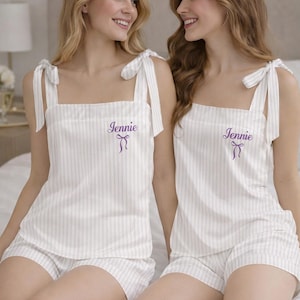 Camisola de satén personalizada para dama de honor, pijama a juego con monograma para dama de honor, atuendo de preparación para novia y damas de honor, pijama para despedida de soltera