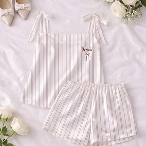 Camisola de satén personalizada para dama de honor, pijama a juego con monograma para dama de honor, atuendo de preparación para novia y damas de honor, pijama para despedida de soltera