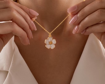 Gold Plated Enamel Sakura Flower Necklace, Flower Necklace, Gold Sakura Flower Necklace, Christmas Gift, Gift for her, Floral Necklace