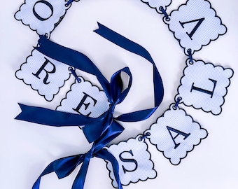 Custom Baby Name Banner, Scallopped Bow Name Banner, Embroidered Baby Banner, navy gingham Baby Name Banner, Custom Embroidered Banner