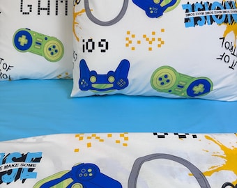 Organic Video Game bedding set for kids. Twin, Full Duvet Cover with Controllers Headphon. boys gift room decor. Teen bed linen set.