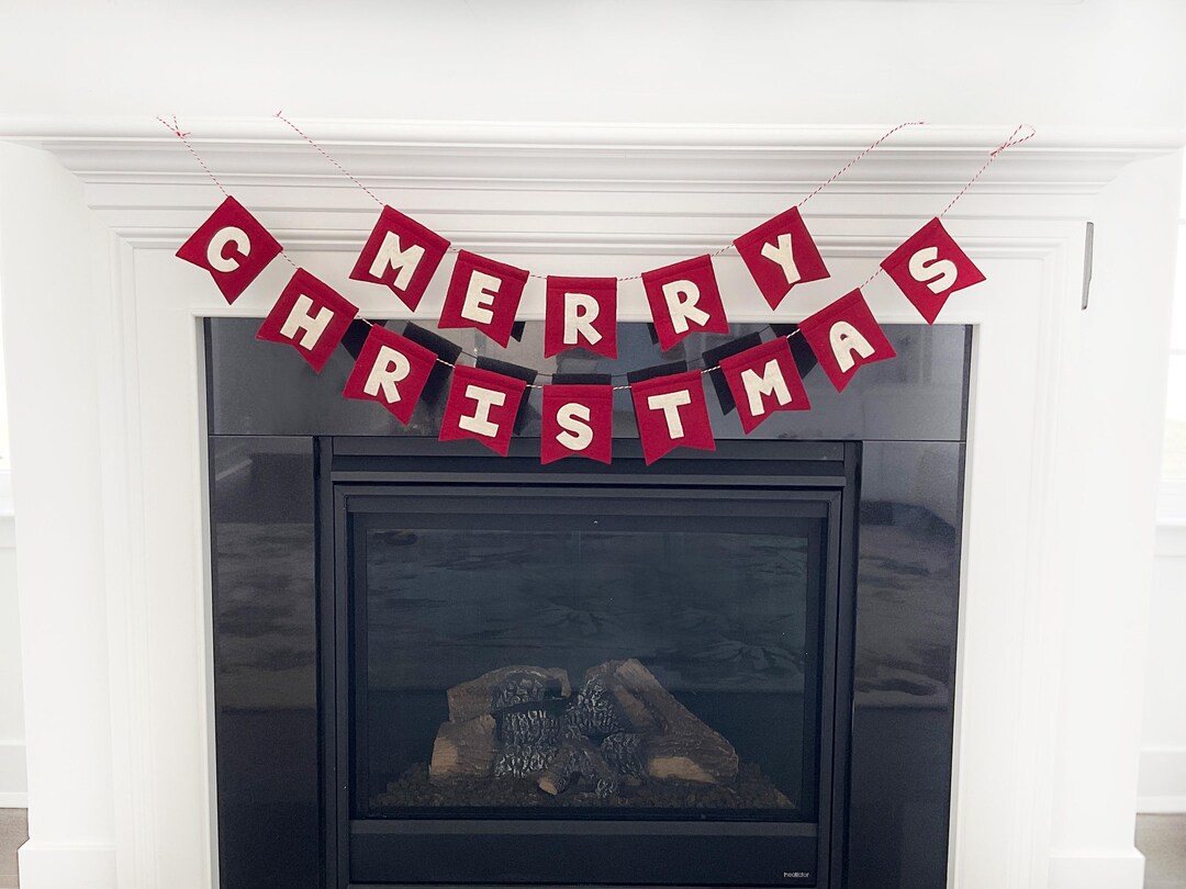 Classic Merry Christmas Banner | Red & White Merry Christmas Bunting ...