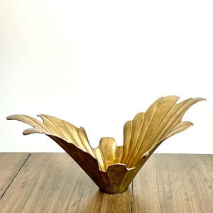 Vintage Brass Art Bowl. Abstract Wave Shape. Hollywood Regency. Splash Bowl. Solid Brass. Housewarming Gift. Vintage Gift. Decorative Bowl.