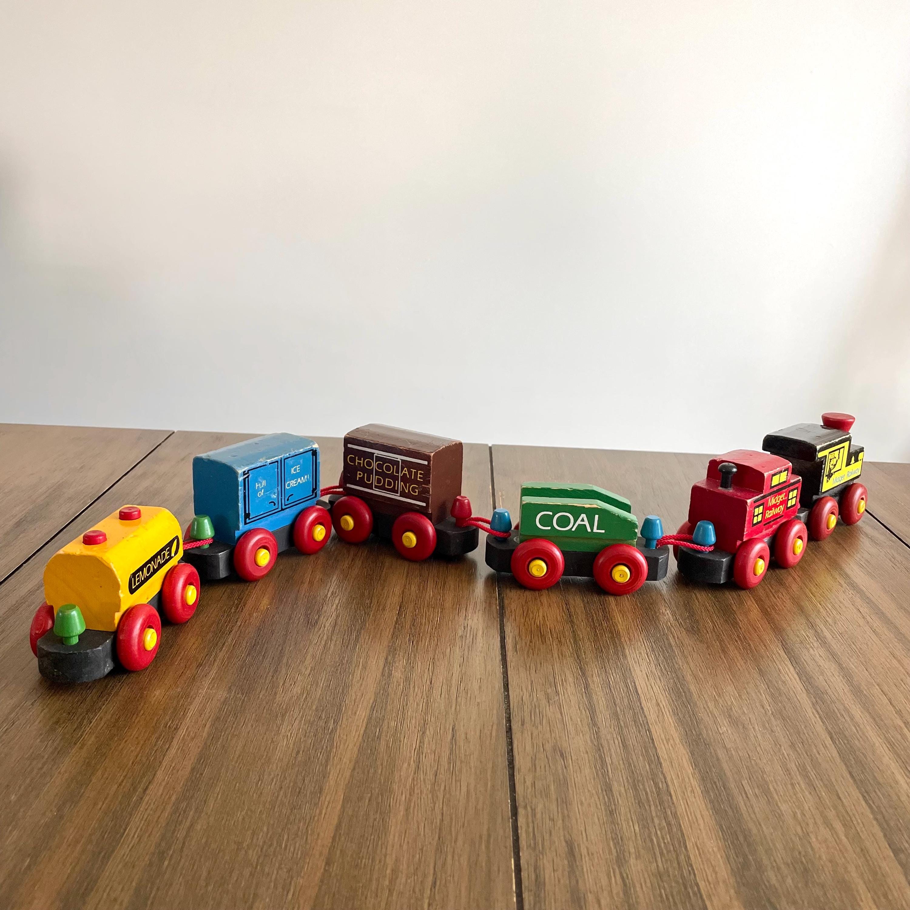 Vintage Toy Train. Montgomery Schoolhouse Inc. Vermont. Wooden Toy  display picture 1