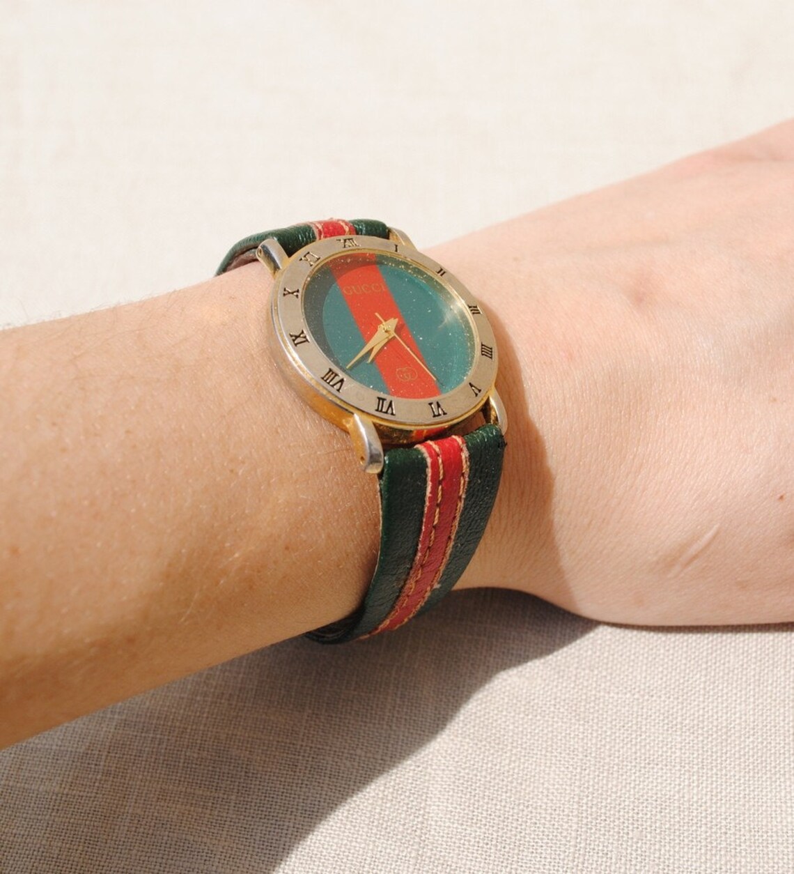 Vintage GUCCI Green and Red Watch Etsy