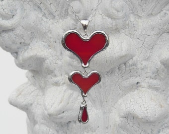 Red glass doudle heart necklace