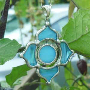 Sky Blue Stained Glass and sterling Lotus Necklace zdjęcie 1