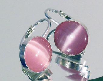 Pink glass bindu earrings