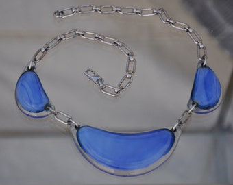 Icónico mano fundido azul soplado cristal collar