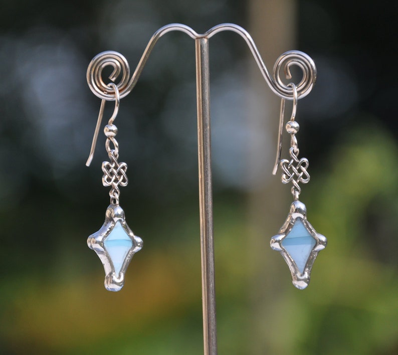 Celtic knot blue diamond earrings image 3