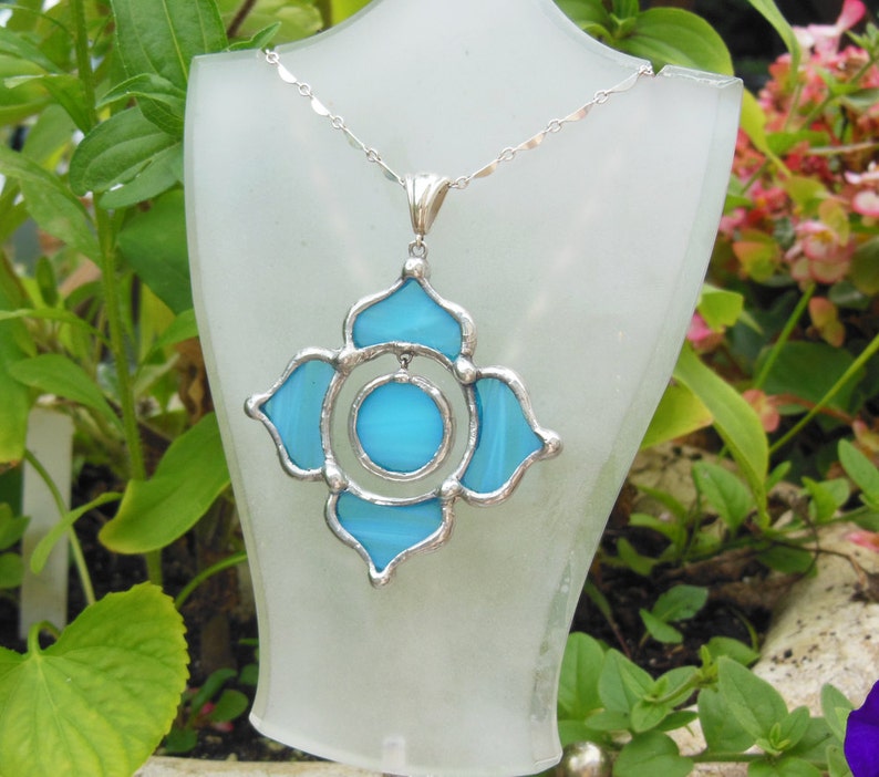 Sky Blue Stained Glass and sterling Lotus Necklace zdjęcie 5