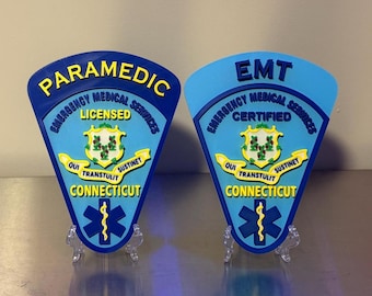 Plaque en relief 3D pour ambulanciers paramédicaux et ambulanciers du Connecticut : oeuvre d'art murale pour premiers intervenants CT